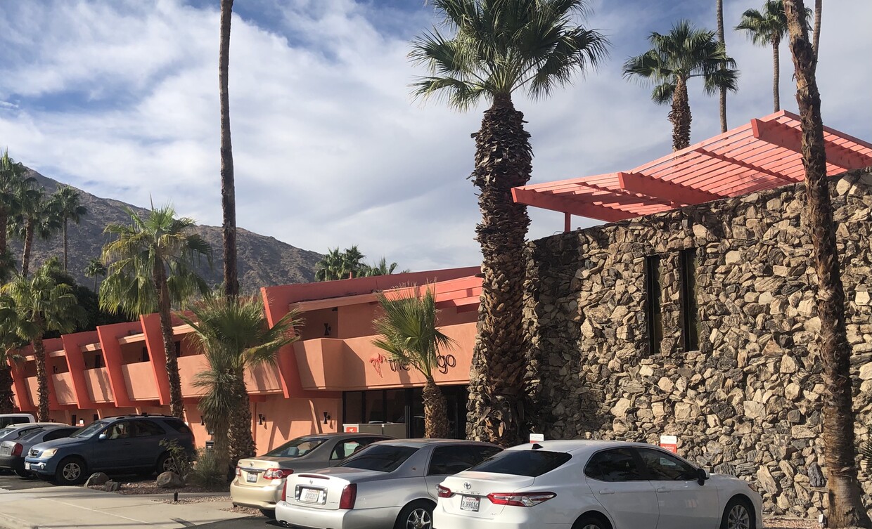Primary Photo - 722 E San Lorenzo Rd
