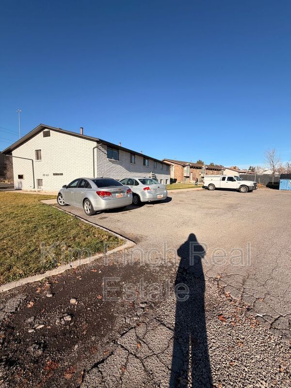 Foto del edificio - 735 S Stubbs Ave