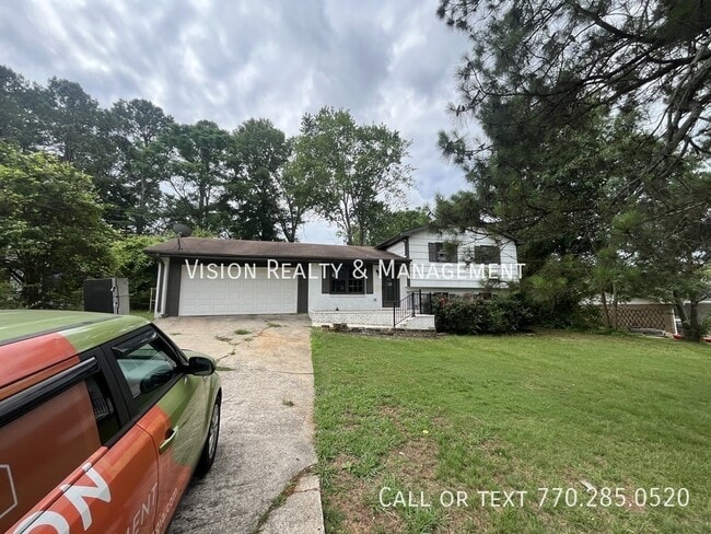 Foto del edificio - 153 Carroll Cir