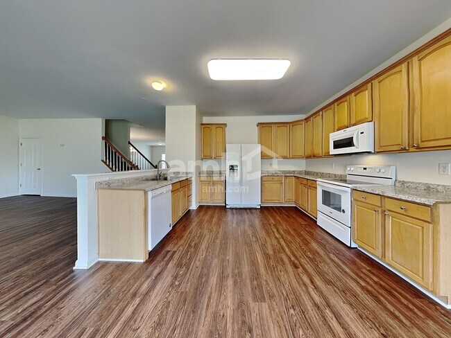 Foto del edificio - 1425 Youngs Mill Rd