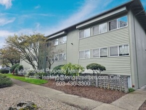 Building Photo - 915 SW Adams Ave