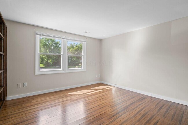 Foto del edificio - 7504 Stonetrail Way
