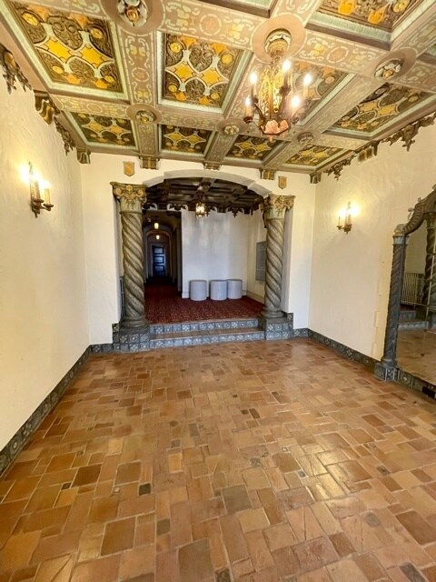 Foto del edificio - 2160 Leavenworth St