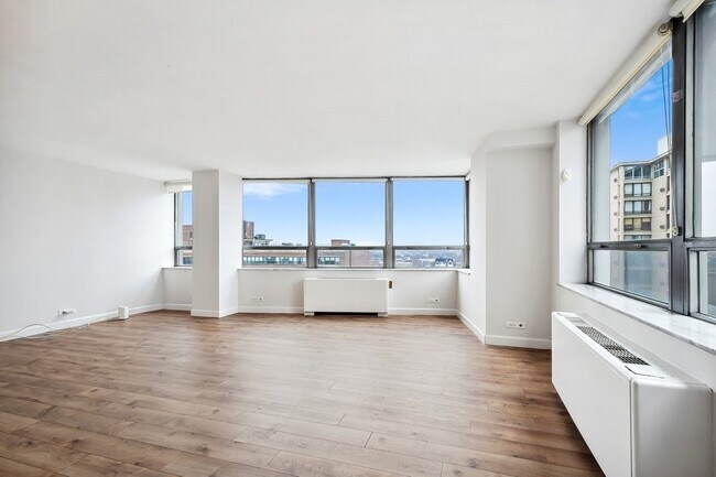 Foto del edificio - 5701 N Sheridan Rd