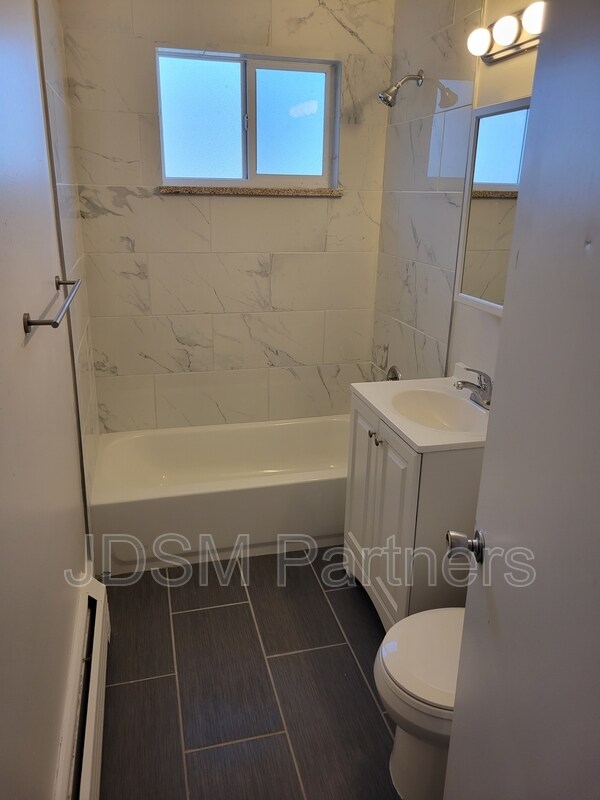 Foto del edificio - 2187 S Depew St