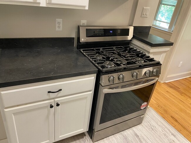 Kitchen 1 - 375 W Grand Blvd