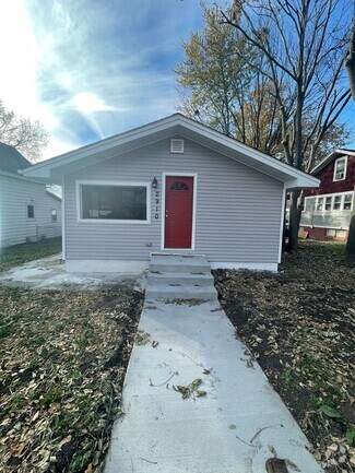 Building Photo - 2910 2nd Ave
