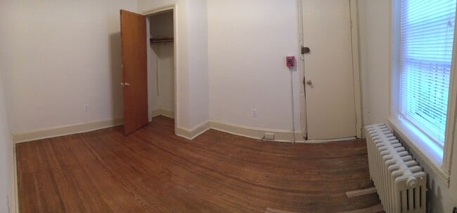 Building Photo - 4419 Osage Ave