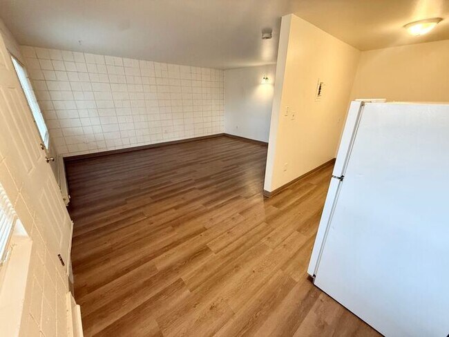 Foto del edificio - Move in specials - Pick One - 1st month free or $100 off monthly rent. Flexible lease terms are a...