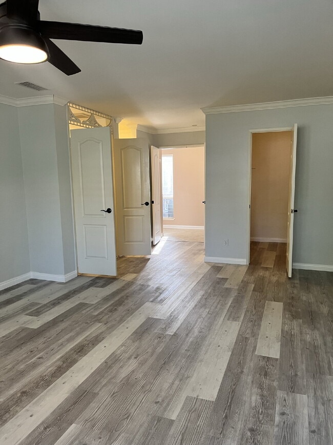 Foto del edificio - "Charming 3-Bed Oasis with 2 Baths in Moor...