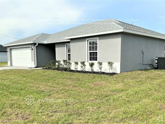 Building Photo - 1227 SW 7th Ct