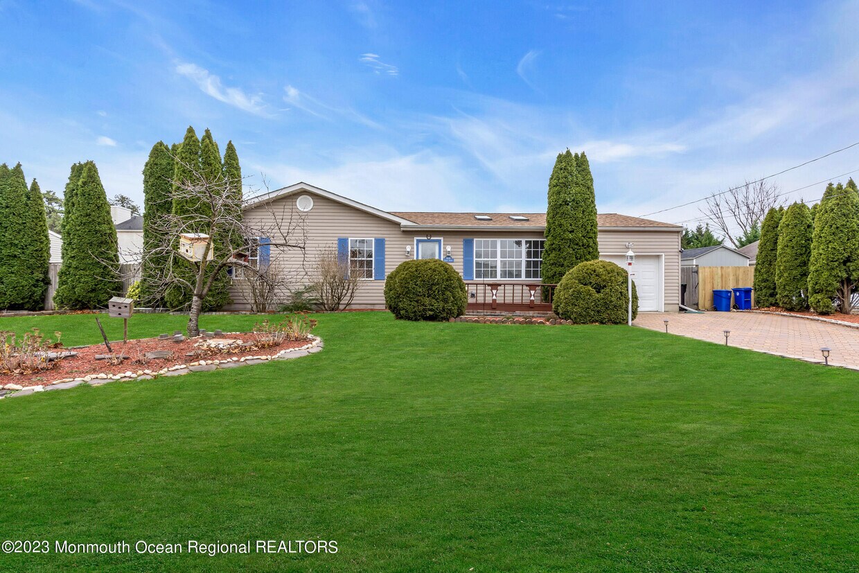 1008 4th Ave, Toms River, NJ 08757 House Rental in Toms River, NJ