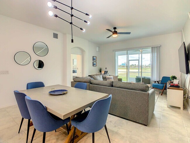 Building Photo - 9338 Sommerset Hills Dr