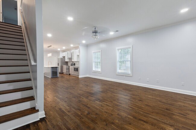 Building Photo - 864 Mildred Pl NW