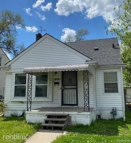 Building Photo - 3 br, 1 bath House - 18961 Pierson St
