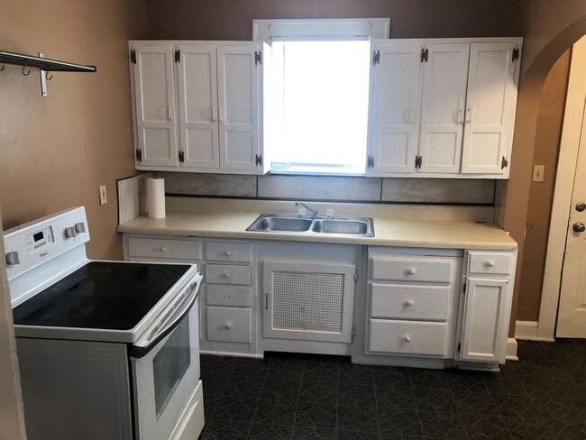 Foto del edificio - 916 16th St NW