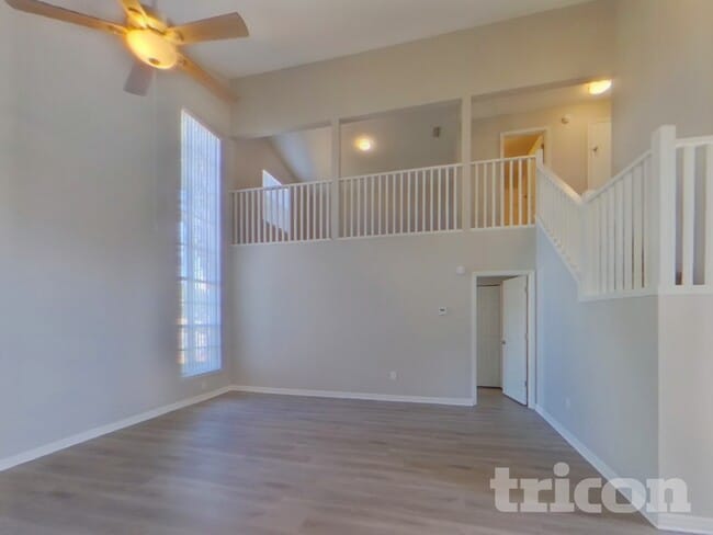 Building Photo - 13445 Beechberry Dr