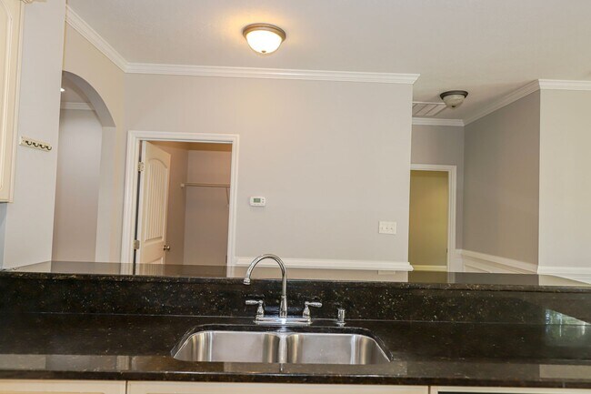 Foto del edificio - 3 Bedroom 2 Bath Ranch in Evans!