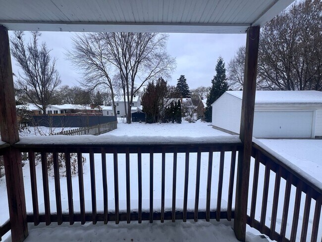 Foto del edificio - Three Bedroom Single Family Home on SW Side!