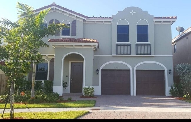 Building Photo - 15282 SW 173rd Ln