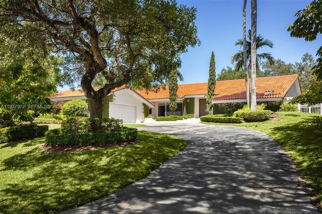 Building Photo - 7230 Vistalmar St