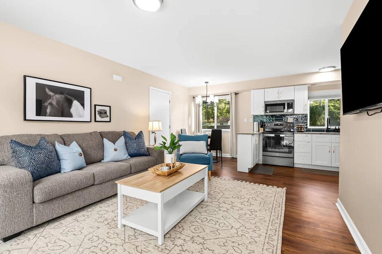 Foto principal - 18425 Mesle St