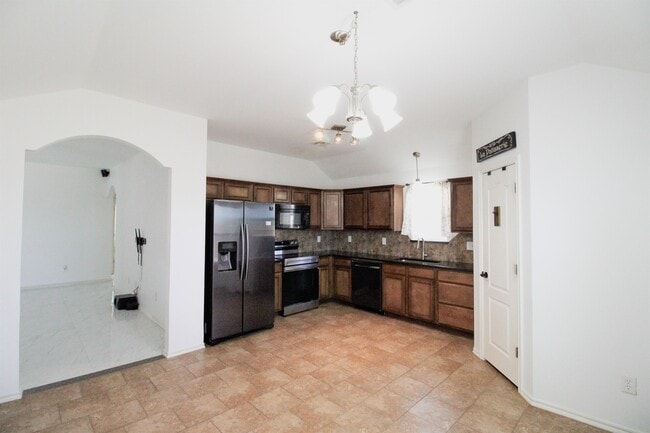 Building Photo - 8000 Erryn Ln