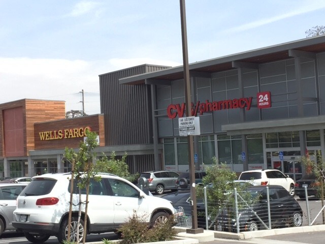 Building Photo - 2300 Silver Lake Blvd