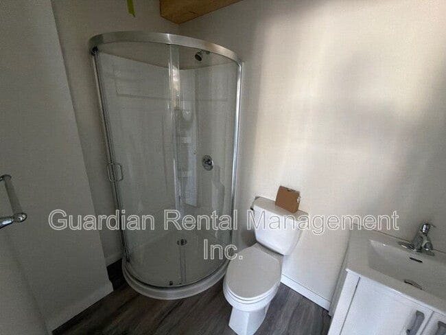 Building Photo - 1 Nugent St