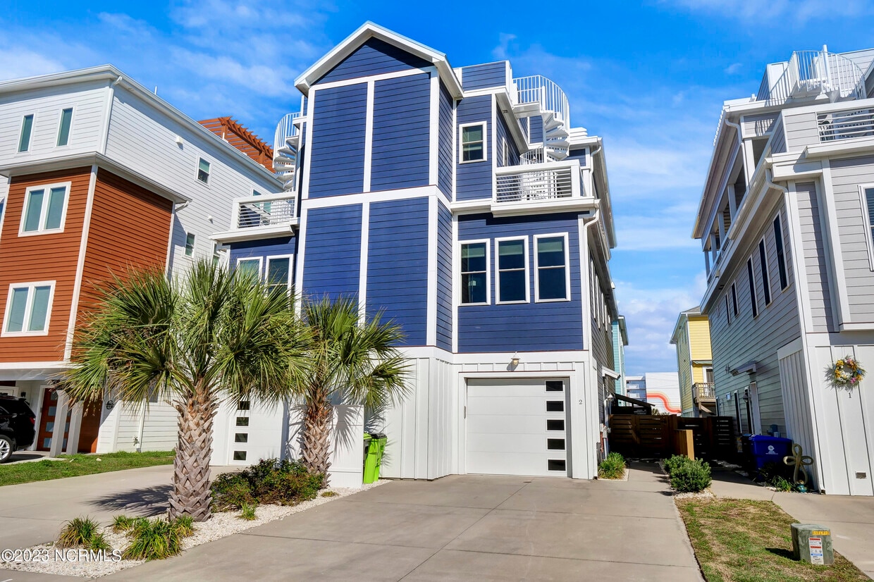 1209 Snapper Ln, Carolina Beach, NC 28428 Townhome Rentals in Carolina Beach NC