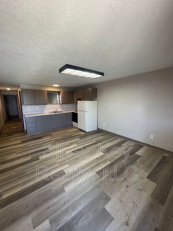 Foto del edificio - 1432 Niles Ferry Rd
