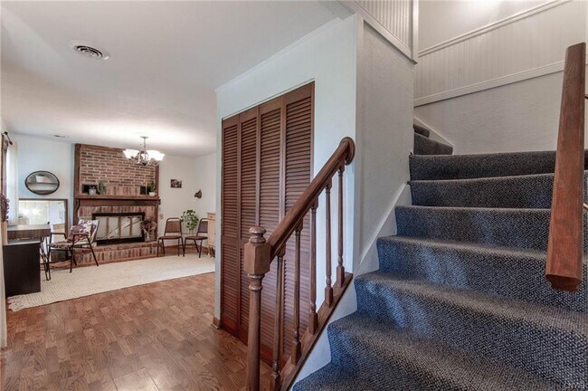 Foto del edificio - 24673 Crane Ln