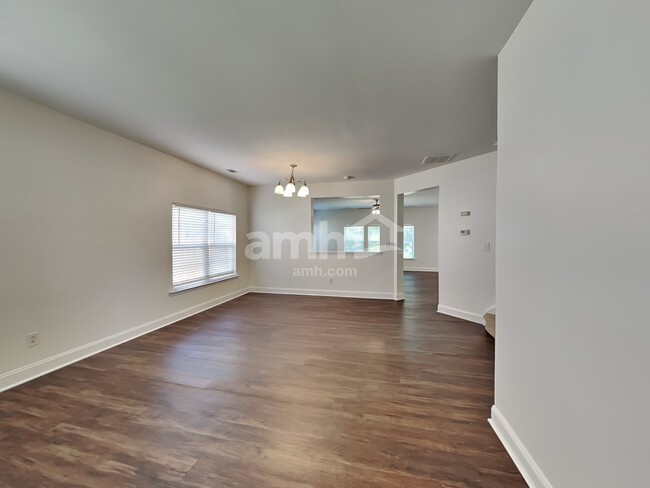 Building Photo - 12506 Cumberland Cove Drive