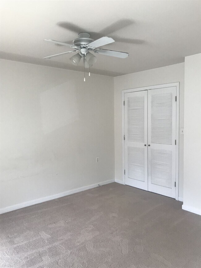 Foto del edificio - 1339 S Hanover St