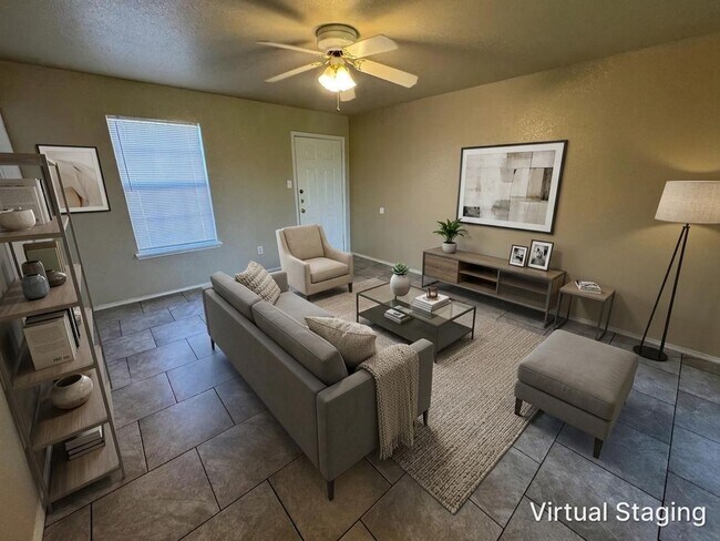 Foto del edificio - 5702 Greengate Dr