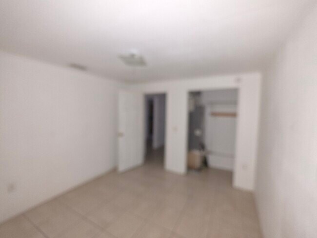 Foto del edificio - 504 6th Ave NW