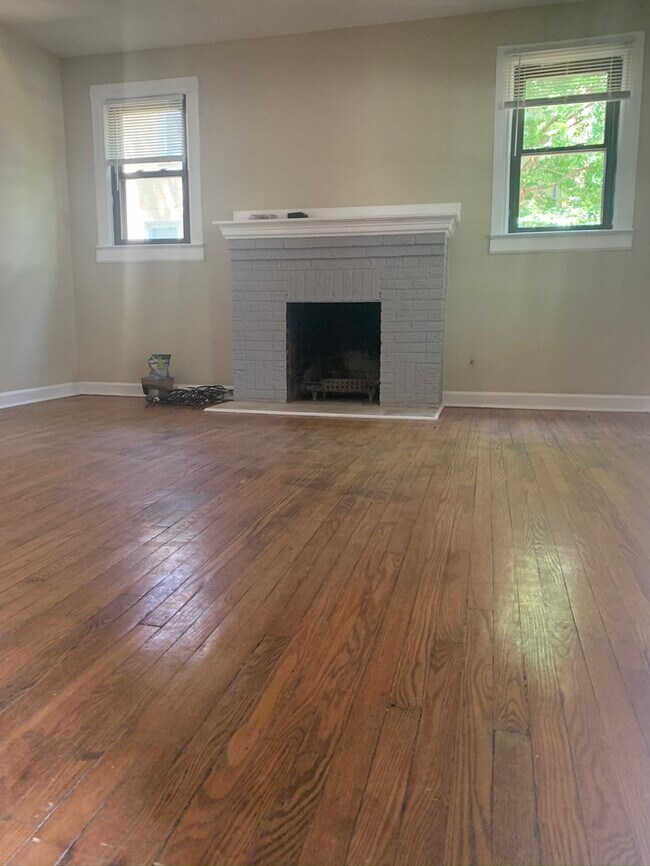 Building Photo - Newly Renovated Home! Section 8 Welcome!!!