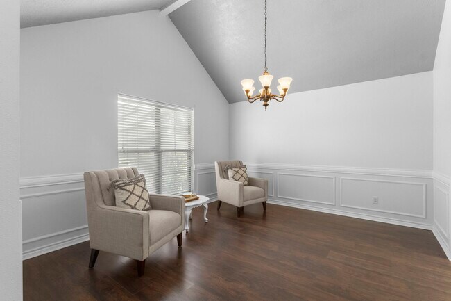 Foto del edificio - 405 Harbor Oaks Dr