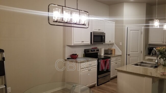 Foto del edificio - 6909 67th St