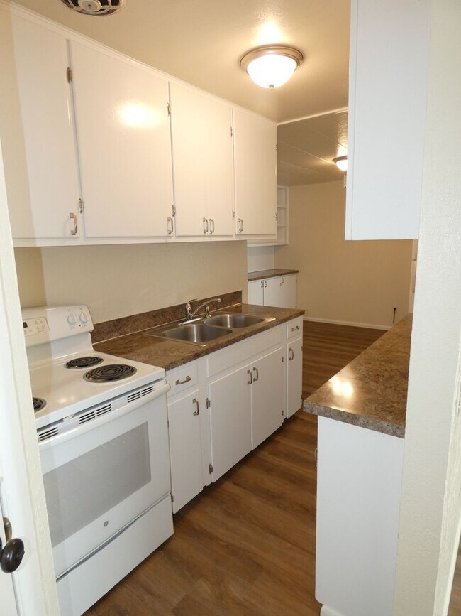 Foto del edificio - 822 1/2 S C Street **Upstairs Unit **