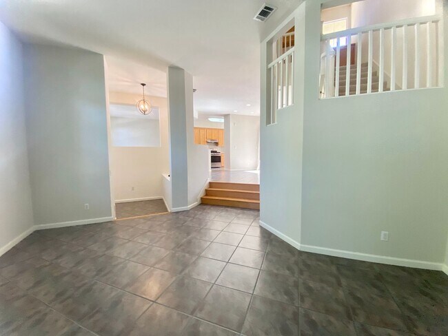Foto del edificio - Lovely 3-bedroom Townhome for rent in Frem...