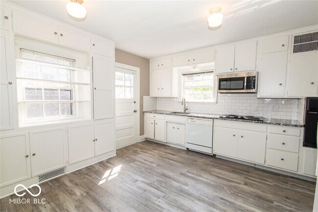 Foto del edificio - 5909 Guilford Ave