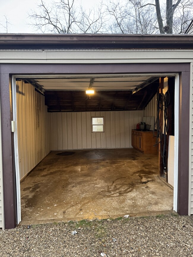 Building Photo - 500 Sunset Blvd