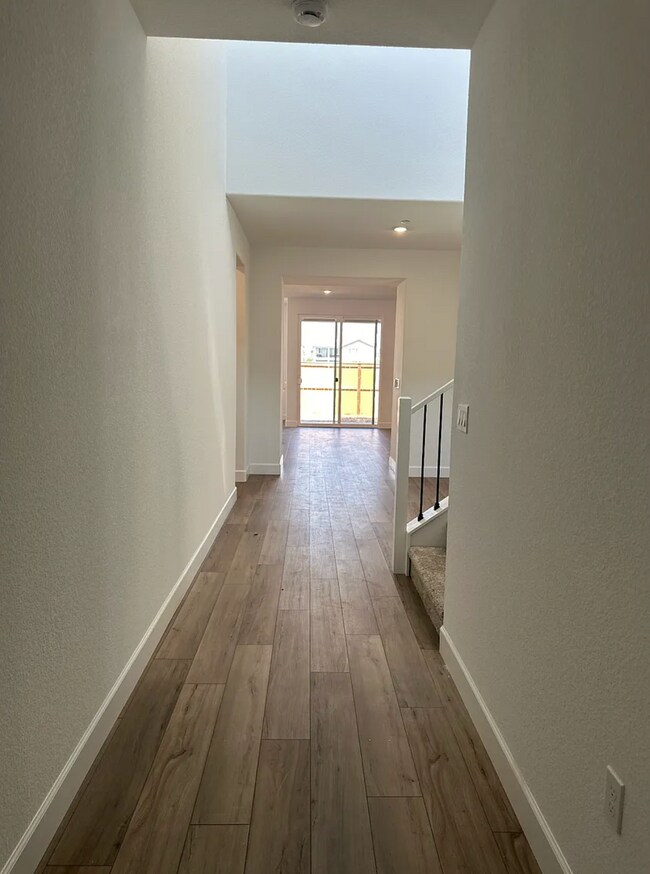 Foto del edificio - 5631 Padrone St