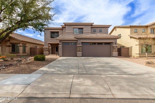 Building Photo - 22112 Greenland Park Dr