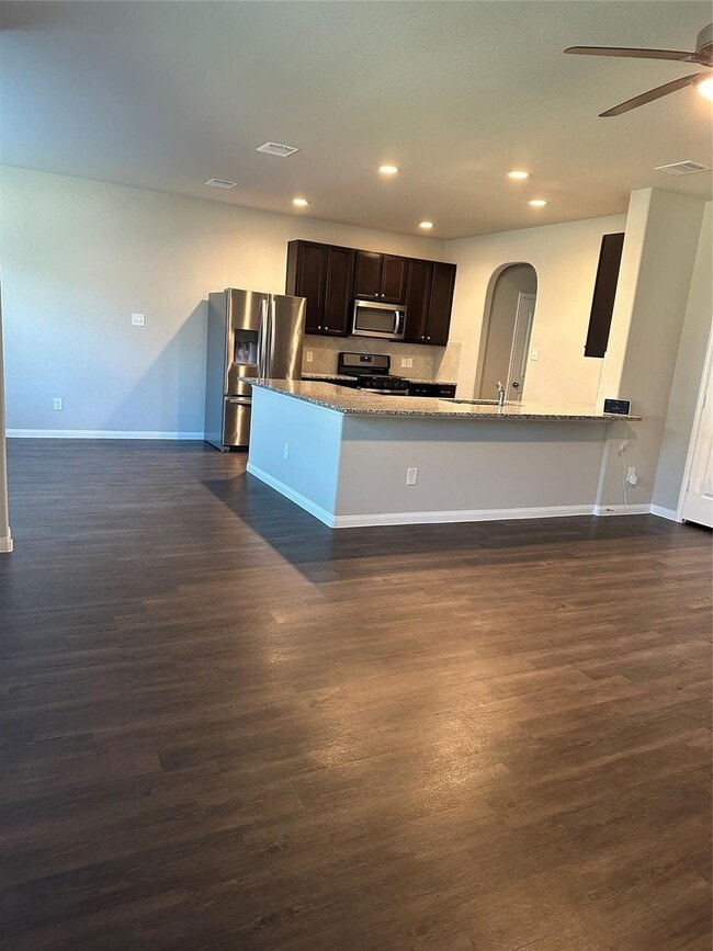 Foto del edificio - 24538 Carlo Hue Trail