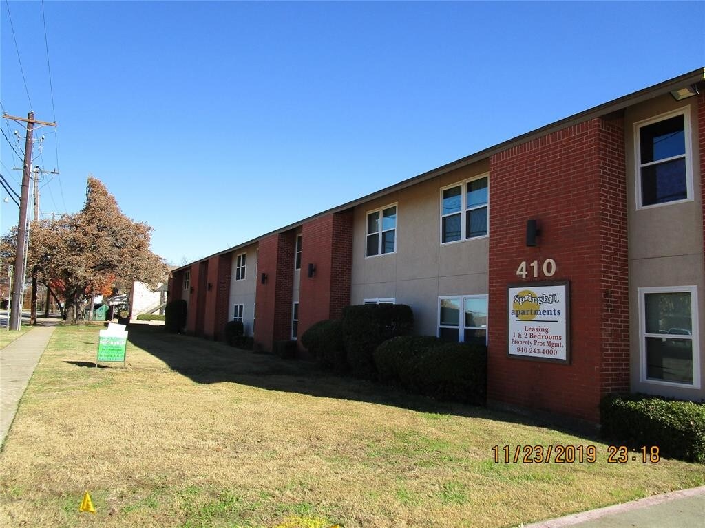 410 Bryan St Unit 11, Denton, TX 76201 Apartment for Rent in Denton