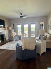 475 River Forest Ln