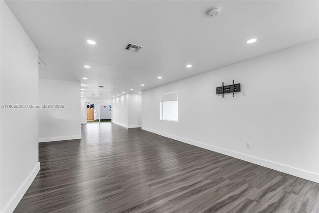 Building Photo - 12205 SW 42nd St