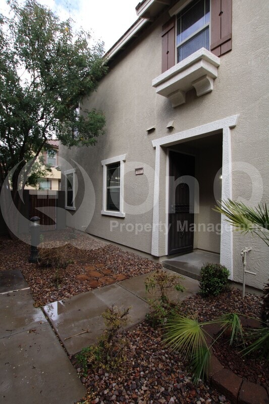 1265 S Aaron Unit 331, Mesa, AZ 85209 Condo for Rent in Mesa, AZ